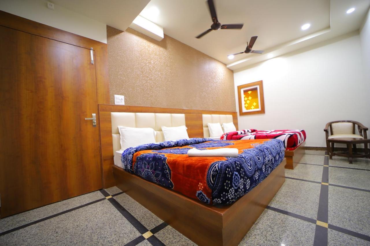 Hotel Royal Phoenix Agra (Uttar Pradesh) Exterior foto