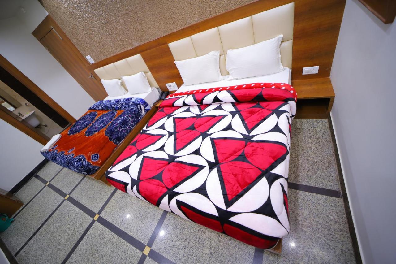 Hotel Royal Phoenix Agra (Uttar Pradesh) Exterior foto