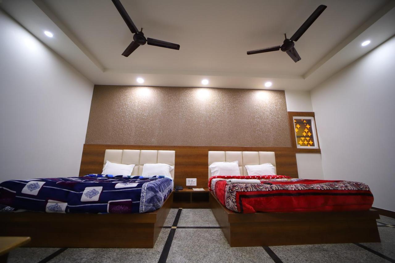 Hotel Royal Phoenix Agra (Uttar Pradesh) Exterior foto